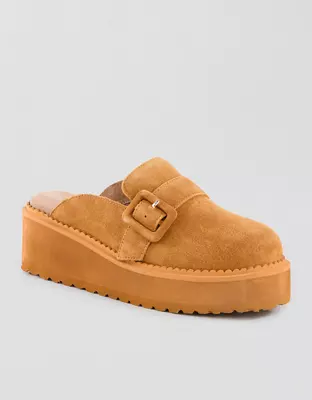 Tan